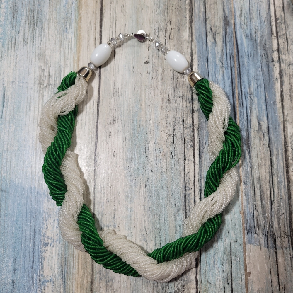 Teng Yue Multistrands seed beads Necklace.